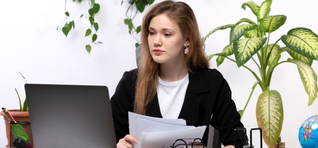 Бухгалтерия 1262x589.jpg